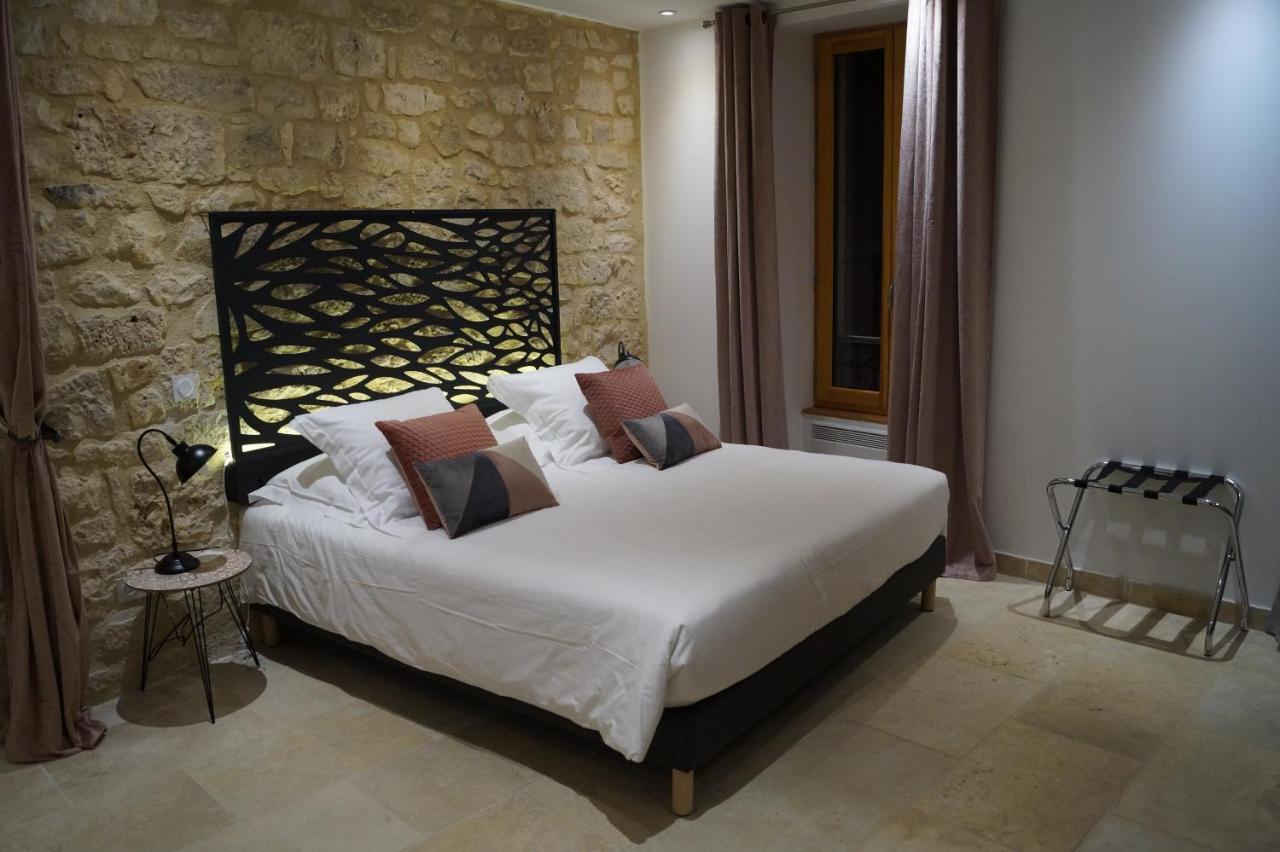 La Tissandiere Hotel Lalbenque Bagian luar foto